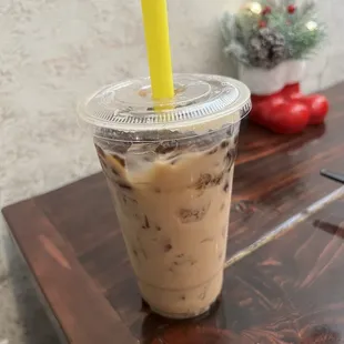 Honey free black milk boba tea - ordered dairy free!