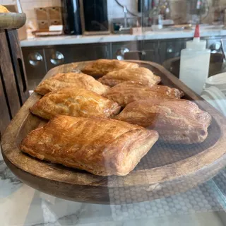 Guava Pastry