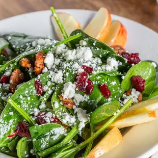 Spinach Salad with Goat Cheese, caramelized pecans and dried cranberries