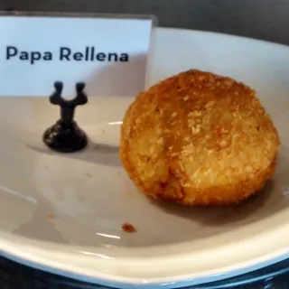 Papa Rellena (Stuffed Potato) (Per Serving)