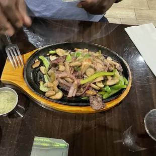 Steak peppers and mushrooms