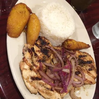 Bistec De Pollo A La Plancha