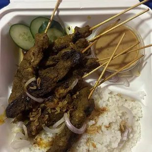 Chicken Satay with peanut sauce