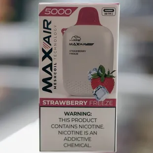 Max Air Strawberry Freeze 5000 Puffs