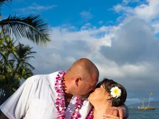 Islander Weddings
