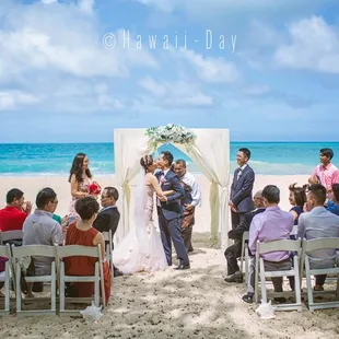 Waimanlano Beach Wedding Ceremony