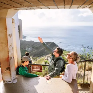 Hawaii Forest &amp; Trail Oahu Honolulu Heights Tour