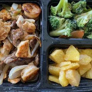 Combination (chicken, beef, shrimp) + spicy Hawaii flavor