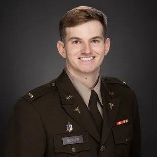 Hawaii Headshots for actors and business professionals on Oahu. High quality headshot photos based in Honolulu by Hawaii Headshot Photos.