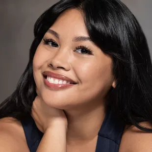 Hawaii Headshots for actors and business professionals on Oahu. High quality headshot photos based in Honolulu by Hawaii Headshot Photos.