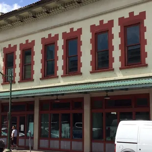 They're located in this building on Smith Street, right next to Scratch Restaurant