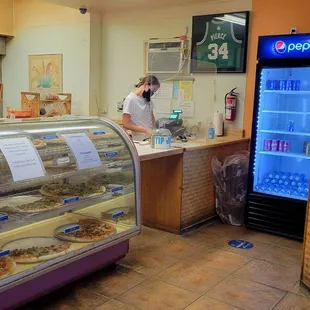 Interior (03/10/22). @BostonPizzaHiKai #HawaiiKai #Hawaii #Oahu #Pizza