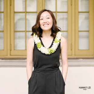 Dbl Tube/Green https://hawaiileistand.com/honolulu-hawaii-lei-stand-by-beretania-florist/double-tuberose-and-orchid-combo-lei-green.html