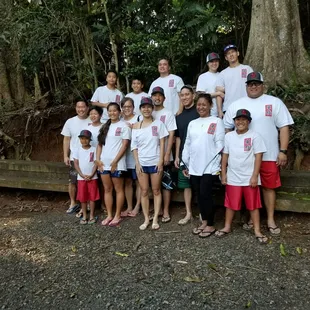 HLDA getting ready for a community service day at Ho'okua'aina