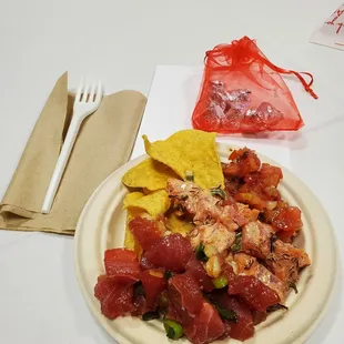 Getting my poke grindz on!