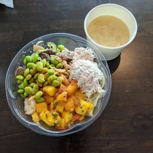 Large bowl. Beef, shrimp and chicken as the protein.