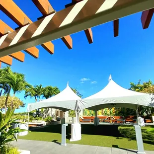 Warner Peak Tent ~ 20x30 ~ The Collection 2