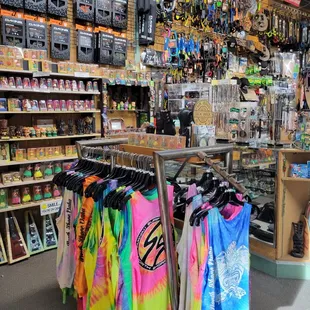 Tie dye still popular on North Shore