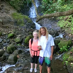 Likeke Falls trail