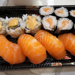 food, sushi and sashimi, sushi, sashimi