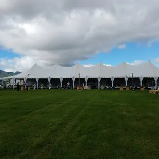 Setting up for Shin and Justin&apos;s Wedding