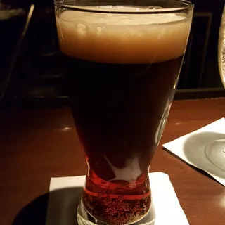 D L.