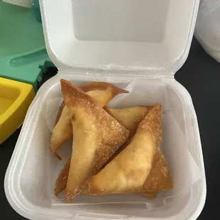 6 Piece Crab Rangoon