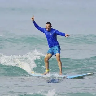 Visit Waikiki and learn to surf with the Hawaiians
