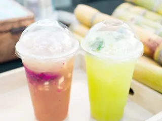 Sugah Daddehs Kane Juice