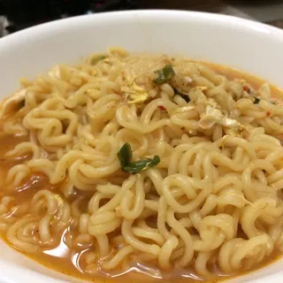 S7. Korean Ramen Noodle Soup