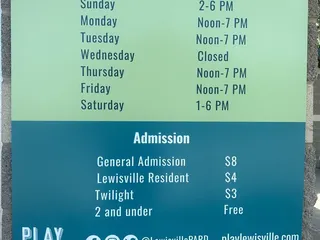 Sun Valley Aquatic Center