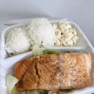 Grilled Salmon (thanks for the reco Phil A.)!