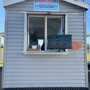 Hawaiian Paralysis Food Truck