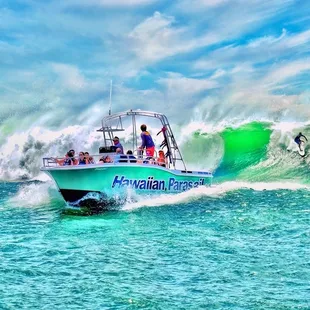 Hawaiian Parasail .., the Excitement Never Ends ....