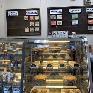 3/25/22 - the store (Pie Bar) is open!!