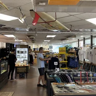 Welcome to Hawaiian South Shore Surf Shop Honolulu Hawaii