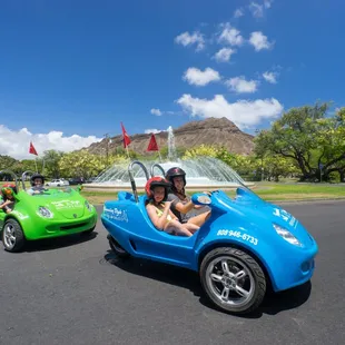 Hawaiian Style Scoot Coupe going around Diamond Head.