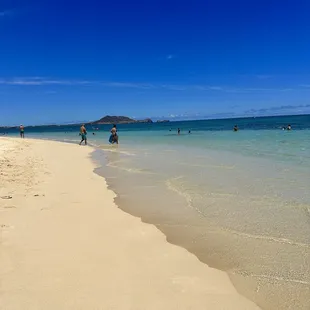 The nearby beach is a real heaven that was why I didn't leave same night. I had to suck it up for 3 nights until we went to a resort