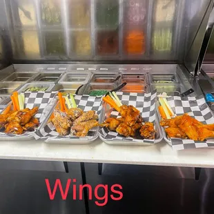 bbq chicken, fried chicken wings, chicken wings, fried chicken, chicken wings and fried chicken, poultry, food, bbq wings, chicken