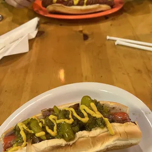 Chicago dawg, very tasty! 7 dollars, 04-13-23.