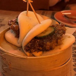 Seoul hot fried chicken bao