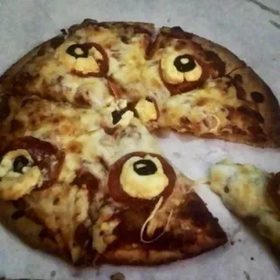 Zombie Eye Pizza