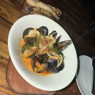 Steamed Mussels
