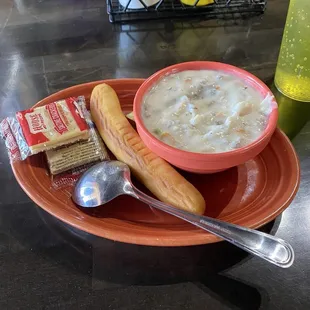 Hawk's Sports Bar & Grill