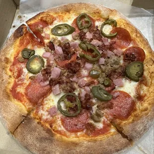 9" Luau Pizza with added jalapeño