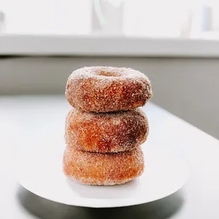 Vegan cinnamon churro donuts