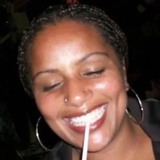 Tesia J.