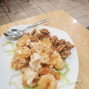 Honey Walnut Prawns