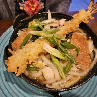 ramen and noodles, food