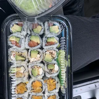 Salmon Avocado Roll